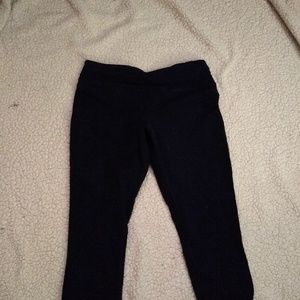 Capri length yoga pants